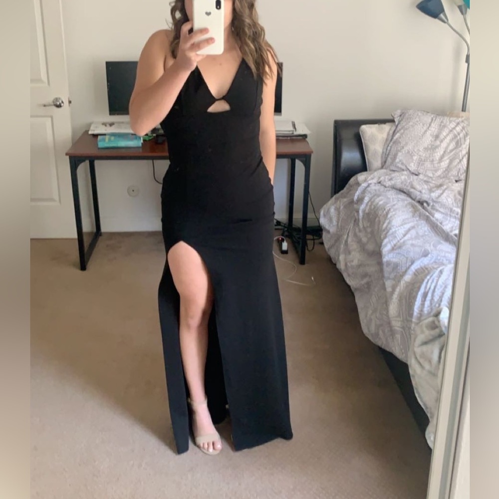 WINDSOR black prom dress